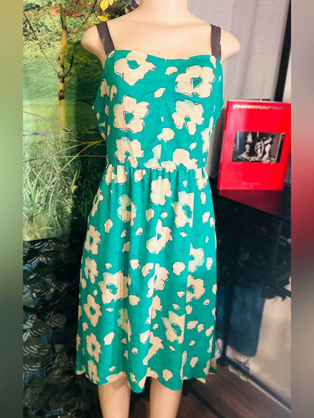 "I Heart Ronson" Floral Green
Chiffon Smocked Lined V-Neck high/Low Midi Dress L - Picture 5 of 16